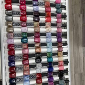 NAILS POLISH CHANGE